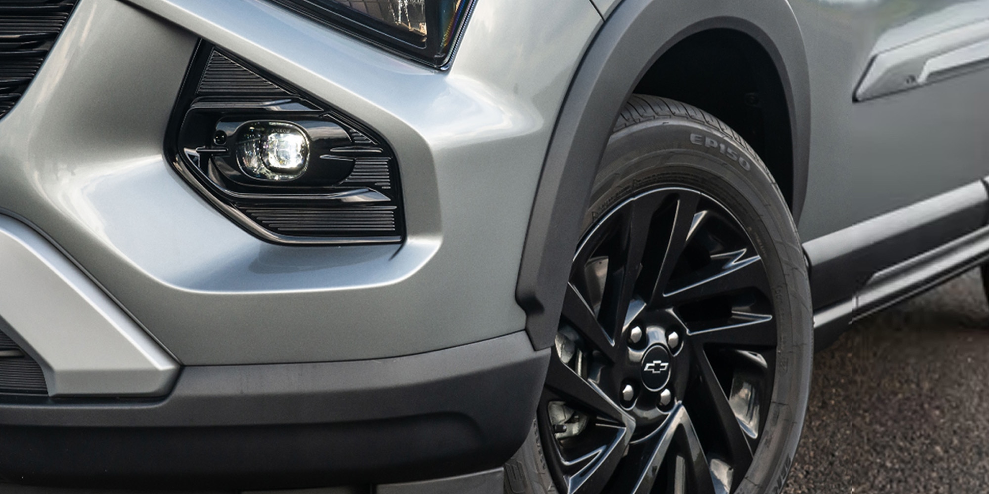 Chevrolet Spin 2027 com farol de neblina dianteiro em LED